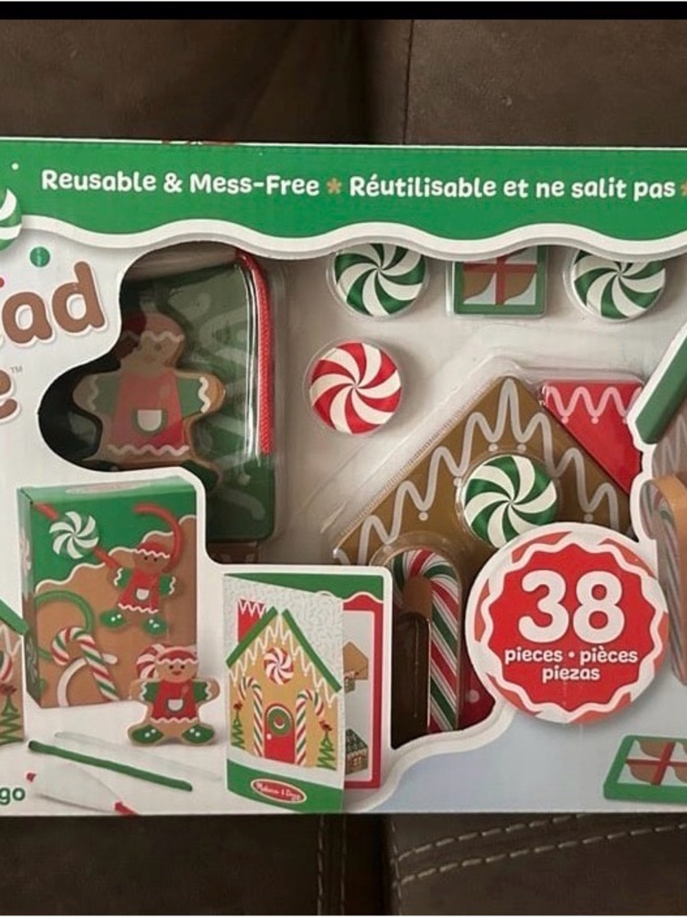 Melissa & Doug Gingerbread Play Set - Red, Green & White